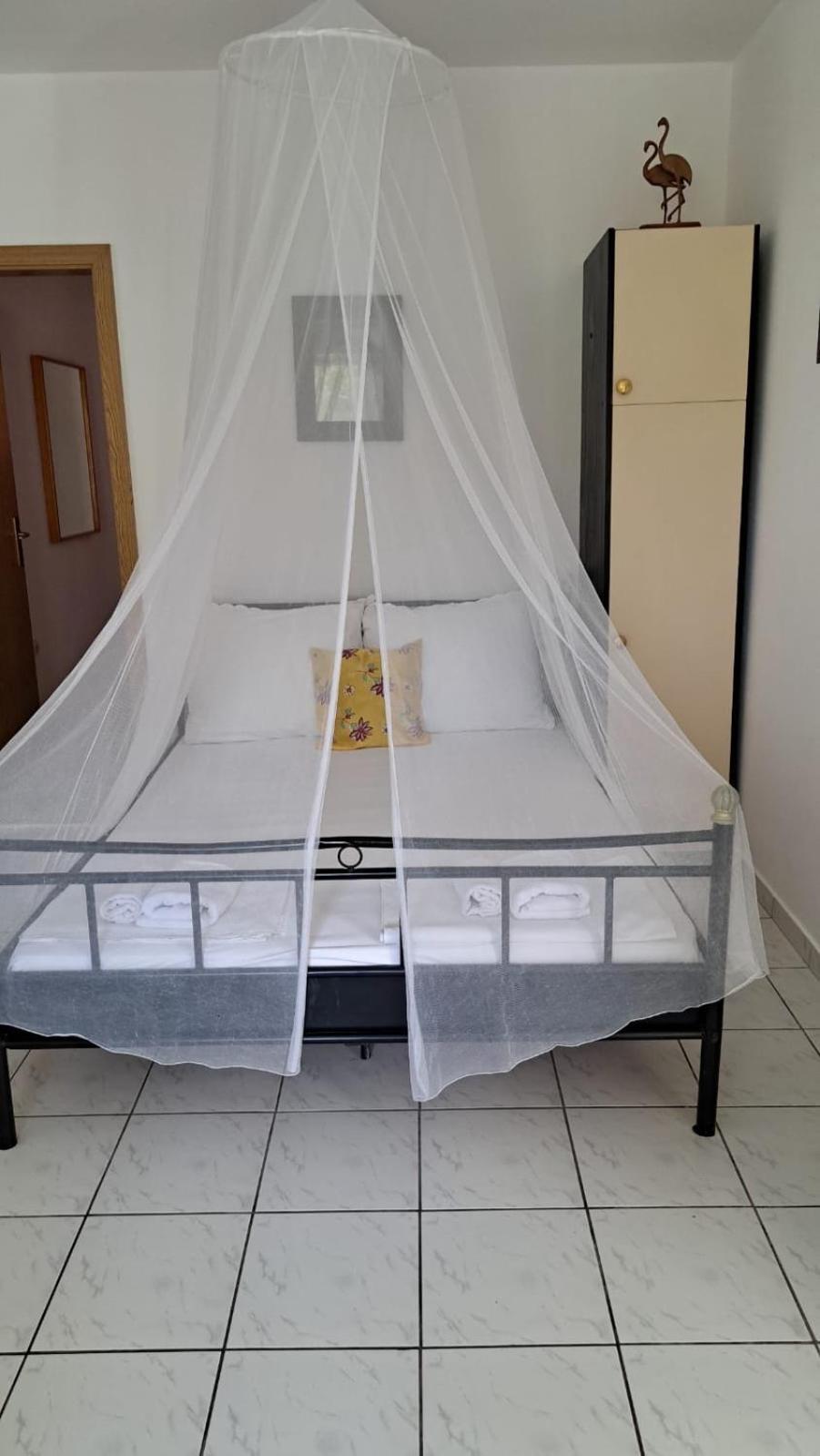 Apartmani Zderic Gradac  Exterior foto