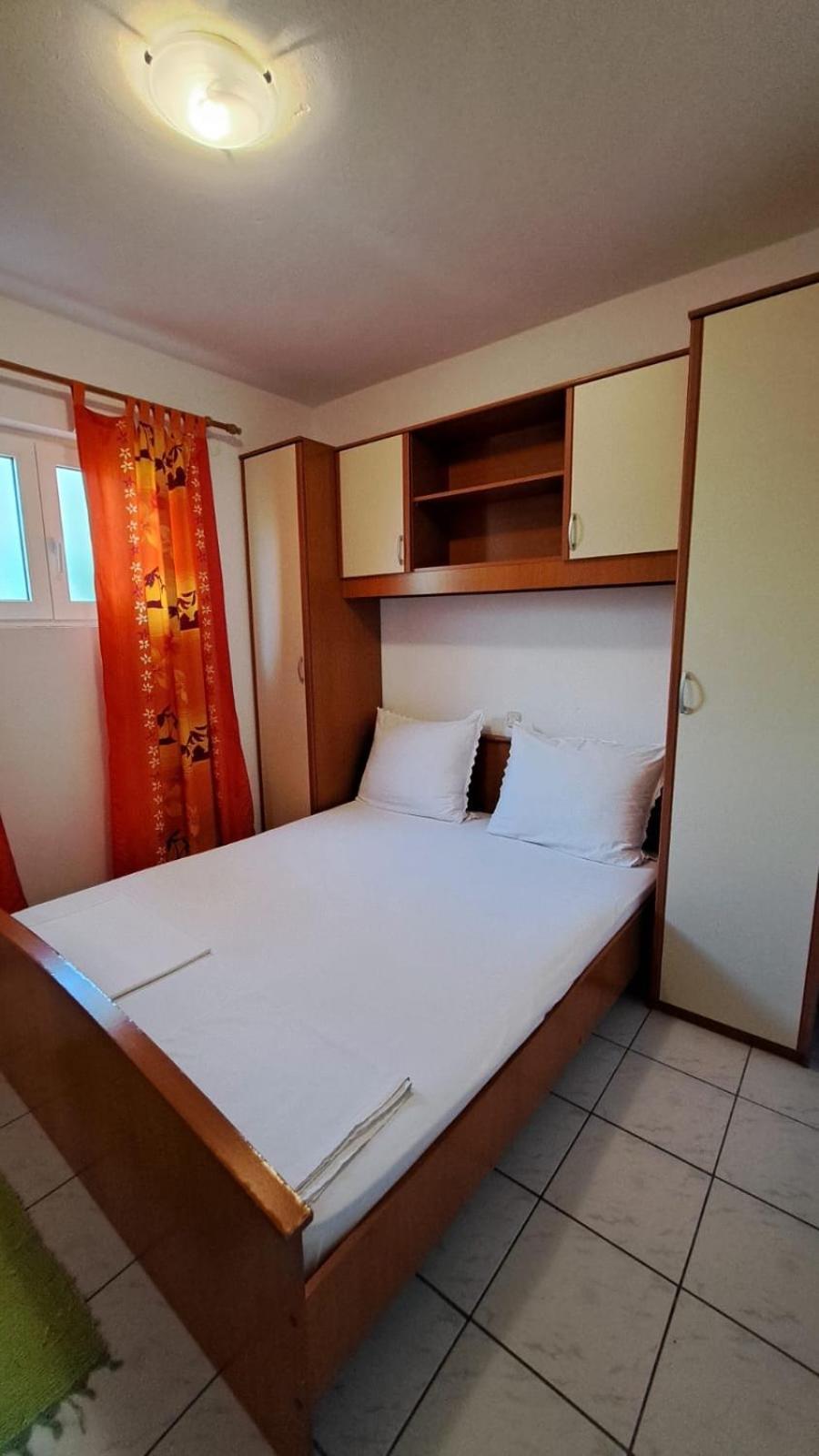Apartmani Zderic Gradac  Exterior foto