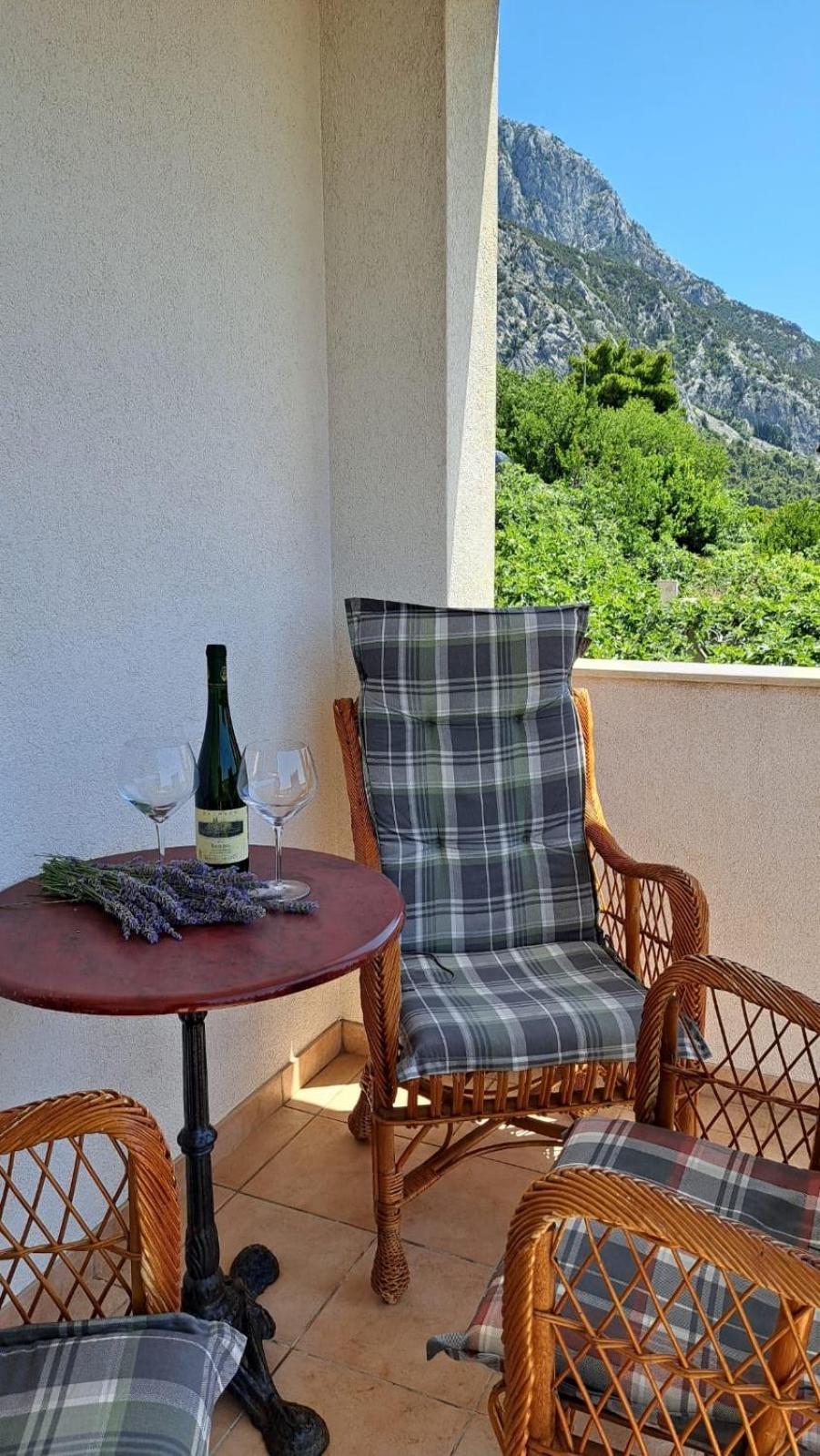 Apartmani Zderic Gradac  Exterior foto