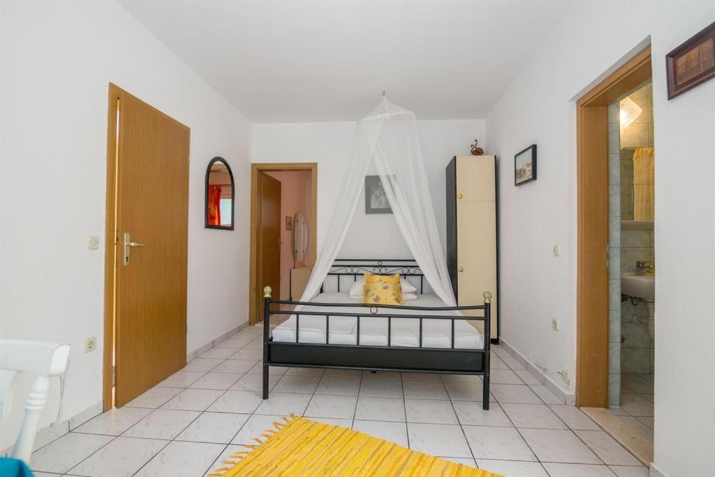 Apartmani Zderic Gradac  Exterior foto