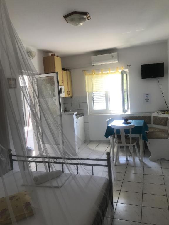 Apartmani Zderic Gradac  Exterior foto